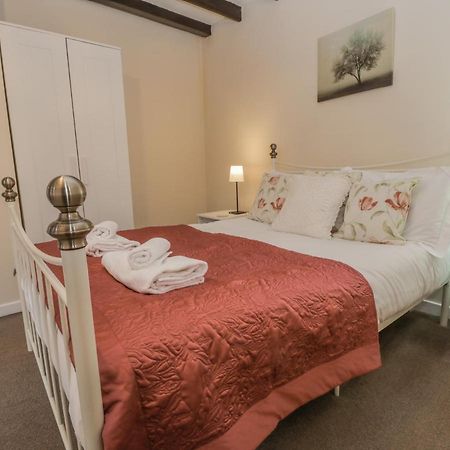 Robins Nest Apartment Whitby Ngoại thất bức ảnh