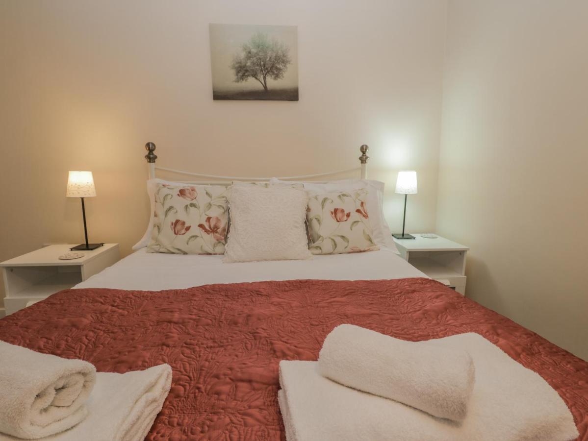 Robins Nest Apartment Whitby Ngoại thất bức ảnh