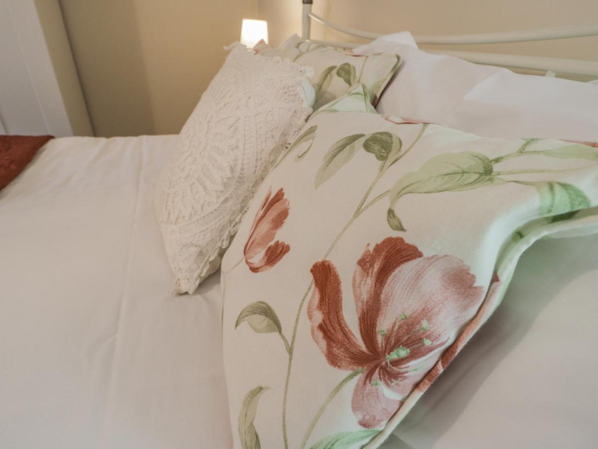 Robins Nest Apartment Whitby Ngoại thất bức ảnh
